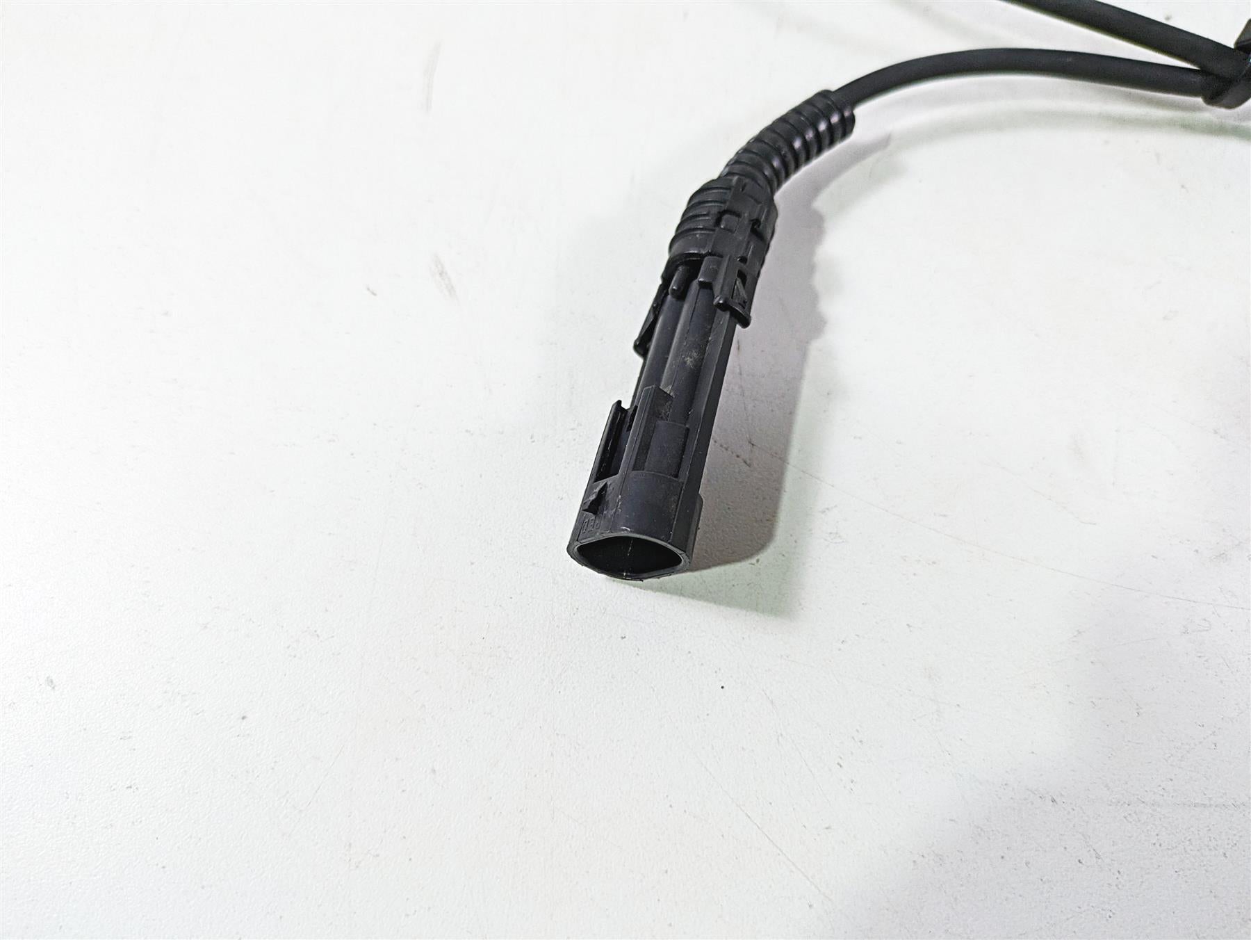2017 Harley Touring FLTRXS Road Glide Front Rear Abs Wheel Speed Sensor 32700015 {{ shop.shopifyCountryName }} - Mototech271