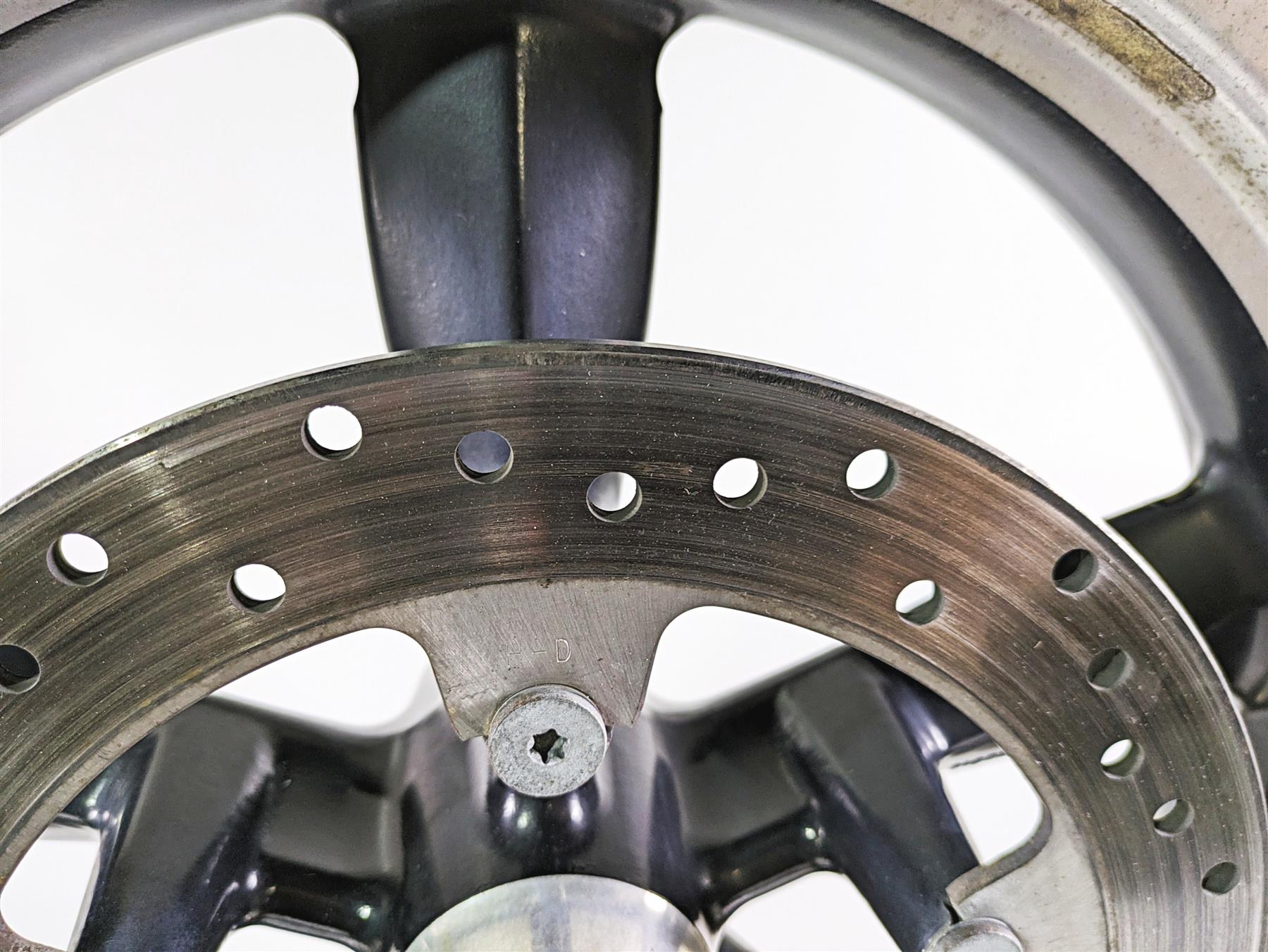 2012 Harley FLD Dyna Switchback Front Wheel Rim Straight 18x3.5 47855-12 {{ shop.shopifyCountryName }} - Mototech271