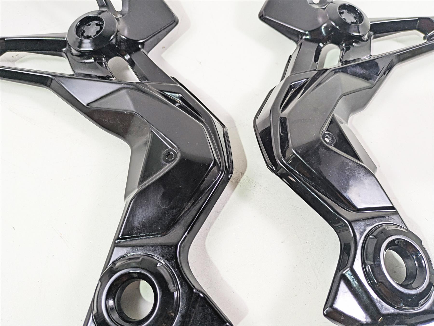 2020 Kawasaki Z900 ZR900 Xxun Moto Left Right Pivot Cover Fairing Set 7051 {{ shop.shopifyCountryName }} - Mototech271