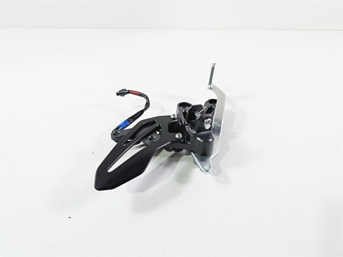 2025 Yamaha YZF R7 Right Foot Peg Mount & Brake Pedal BEB-27443-00 BEB-27211-00 {{ shop.shopifyCountryName }} - Mototech271