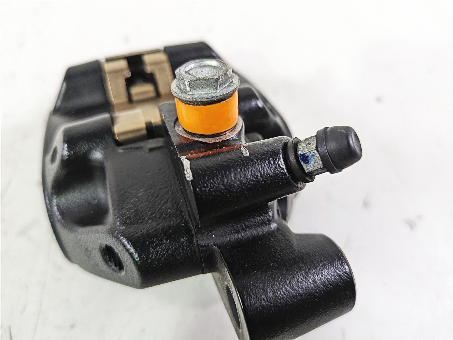 2019 Harley FLHCS Softail Heritage Nissin Front Brake Caliper 41300095 {{ shop.shopifyCountryName }} - Mototech271