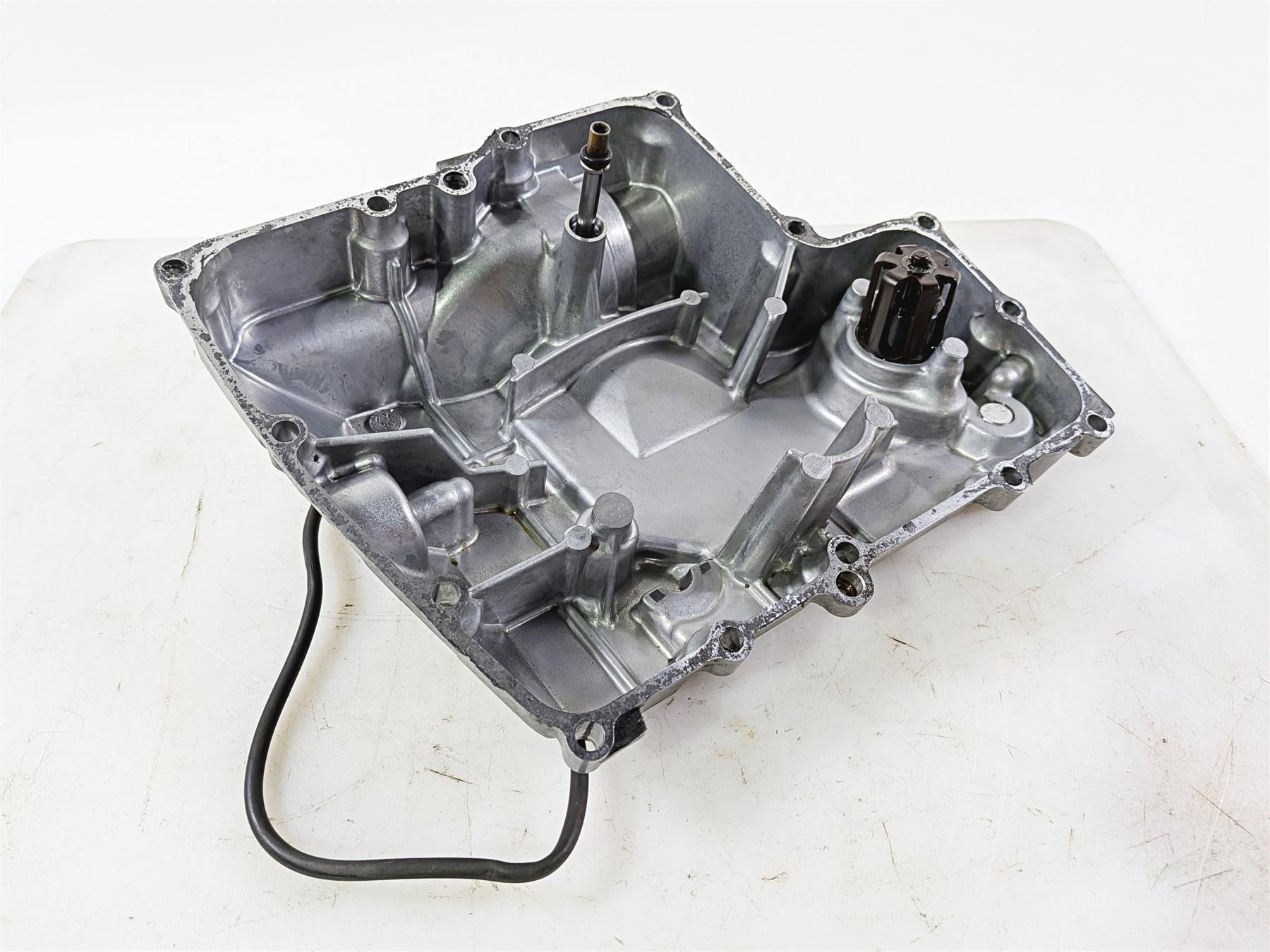 2008 Yamaha YZF R1 RN19 Bottom Motor Cover Oil Pan 4C8-13417-00-00 4C8-13400-00 {{ shop.shopifyCountryName }} - Mototech271