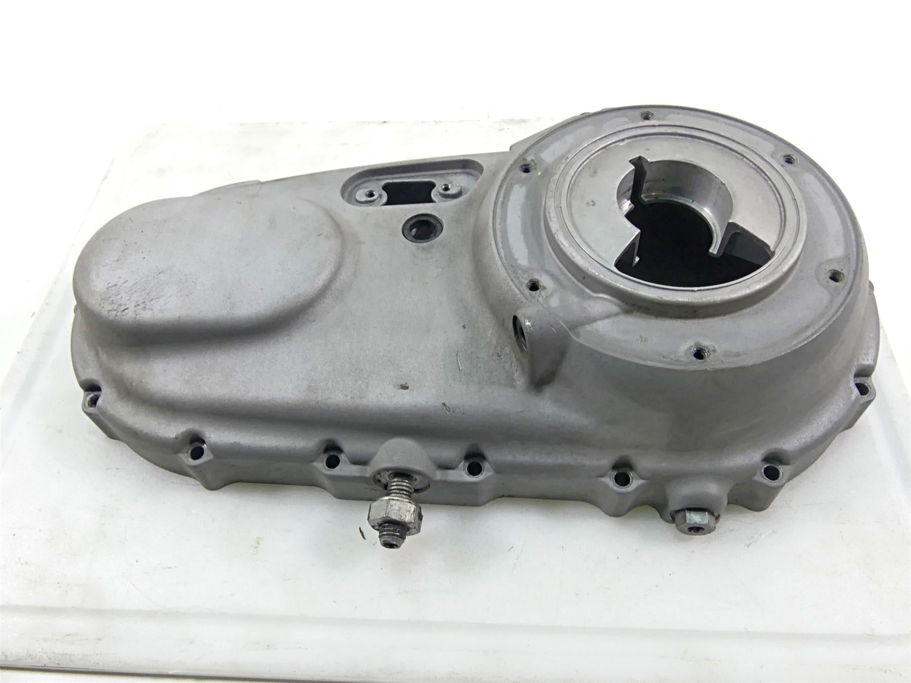 2009 Harley XR1200 Sportster Outer Primary Drive Clutch Cover 34951-04 25471-06 {{ shop.shopifyCountryName }} - Mototech271