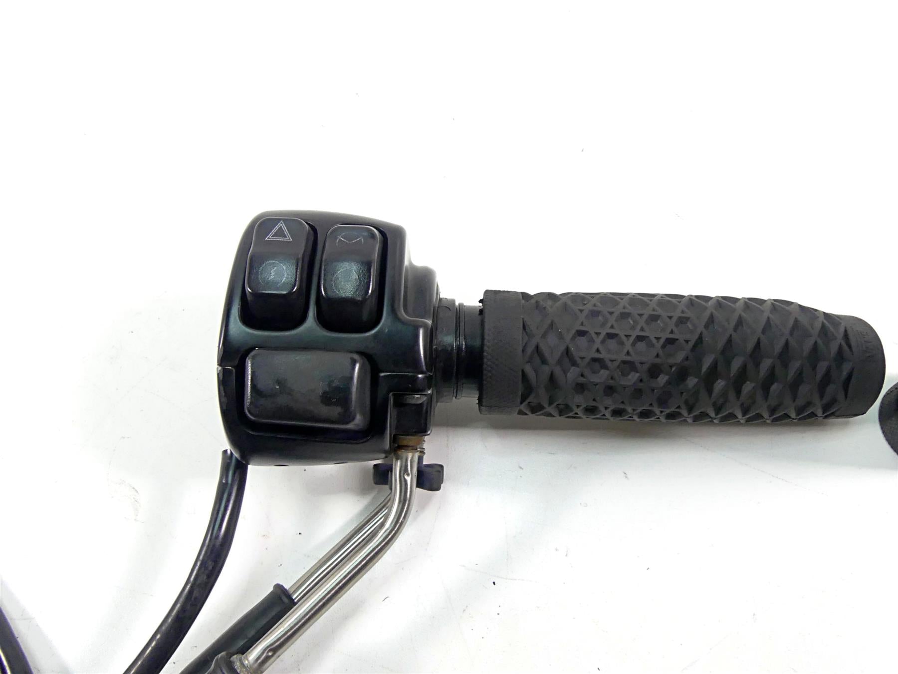 2017 Harley XL1200 CX Sportster Roadster Right Hand Control Switch Set 71500300 {{ shop.shopifyCountryName }} - Mototech271