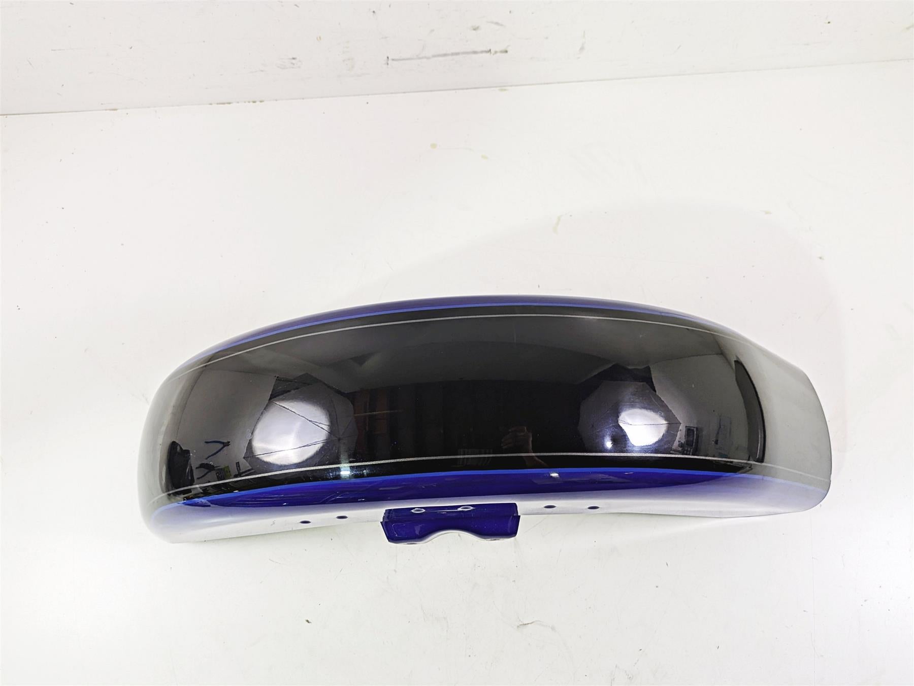 2011 Harley Touring FLHTCUSE CVO E-Glide Front Fender Blue READ 58900004 {{ shop.shopifyCountryName }} - Mototech271