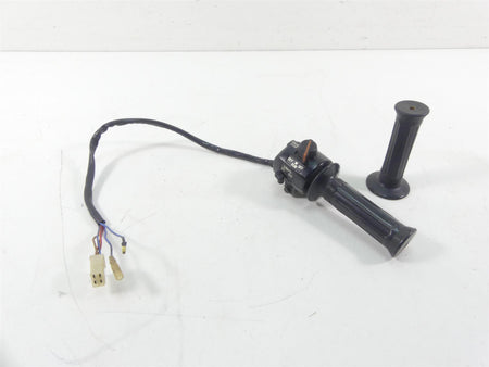 1978 Yamaha XS650 SE Special Right Hand Control Switch Throttle 1T3-83973-00-00 {{ shop.shopifyCountryName }} - Mototech271