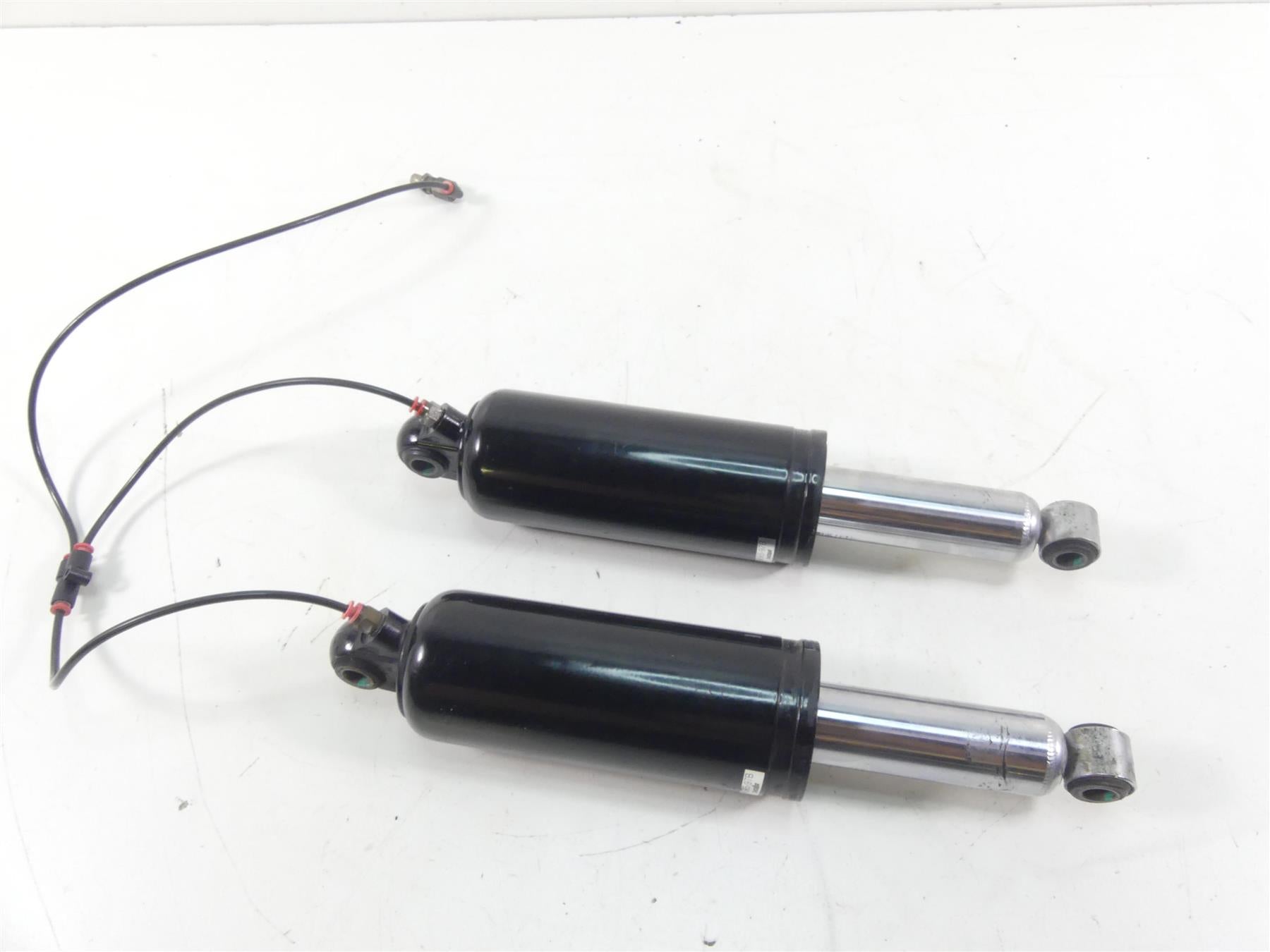 2002 Harley Touring FLHRCI Road King 13" Air Ride Rear Shock Damper 54565-97B {{ shop.shopifyCountryName }} - Mototech271