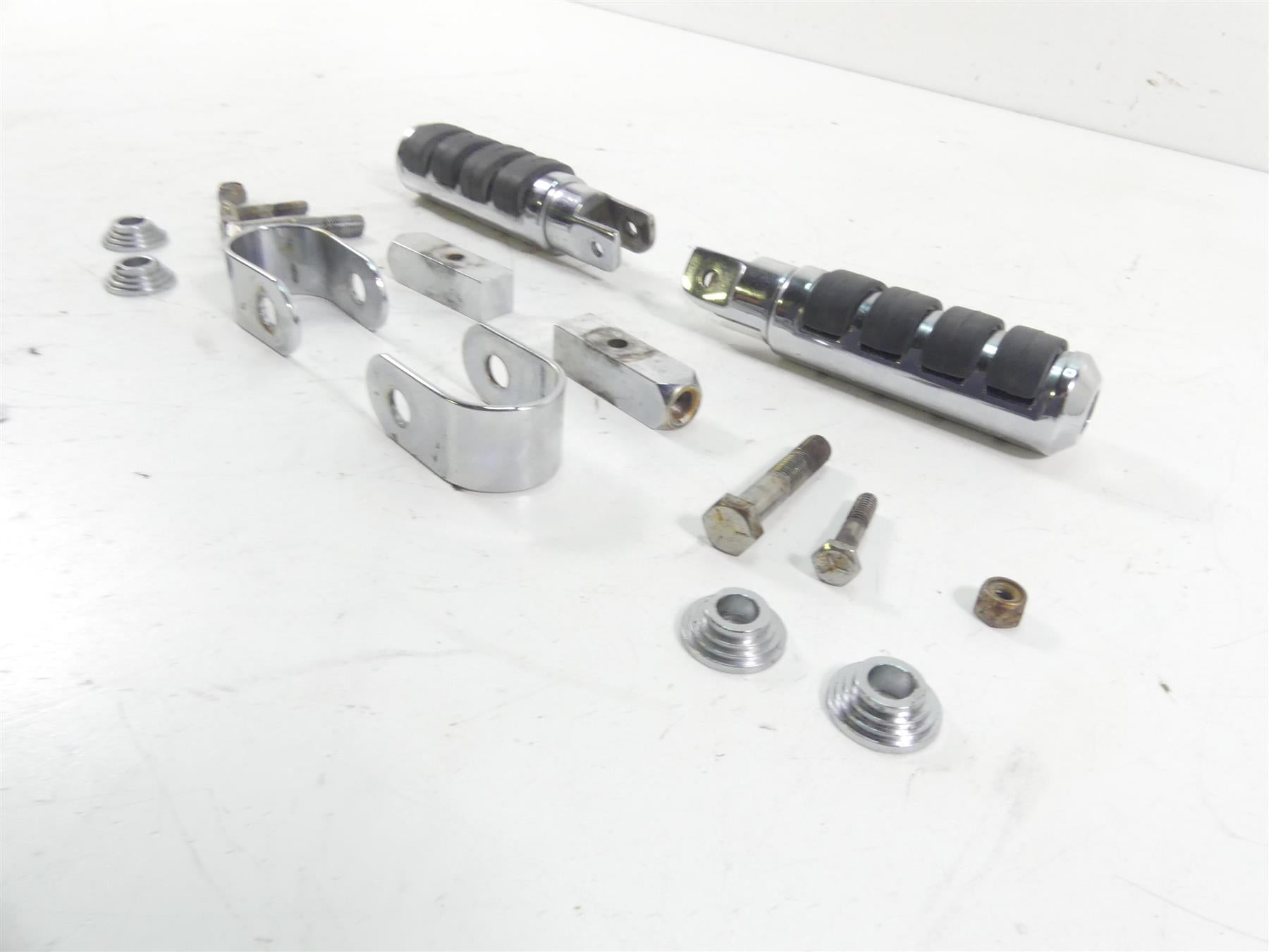 2001 Yamaha XV1600 Road Star Aftermarket Highway Foot Peg Footpeg Set {{ shop.shopifyCountryName }} - Mototech271