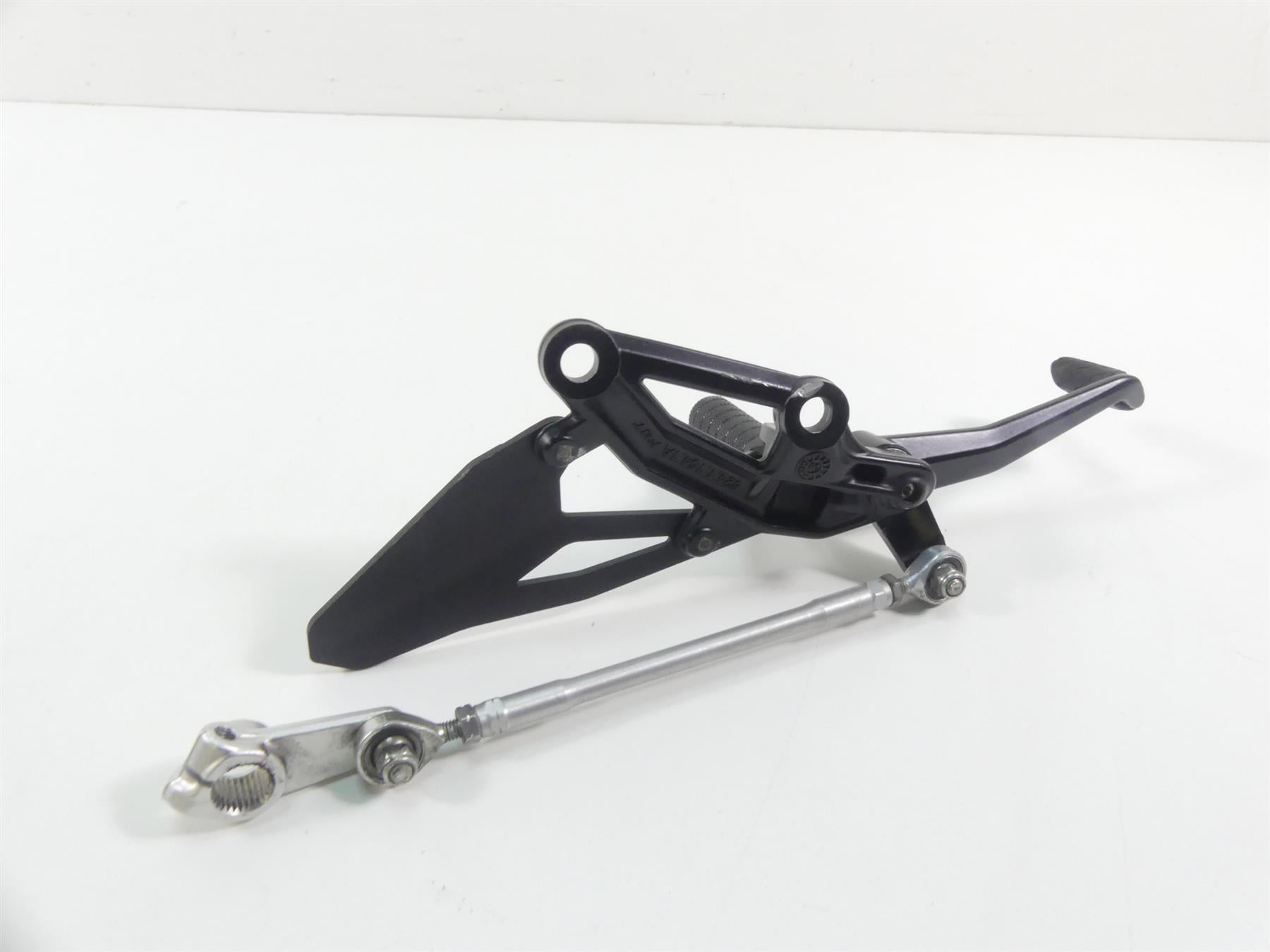 2010 Ducati Streetfighter 1098 S Left Rider Footpeg & Shifter 82411541A {{ shop.shopifyCountryName }} - Mototech271