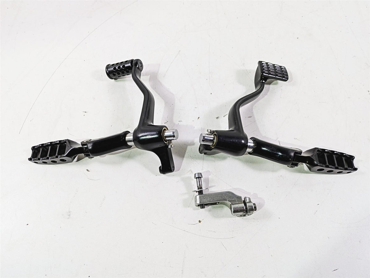 2010 Harley VRSCF Muscle Rod Black Left Right Front Footpeg Rest Set 50274-02B {{ shop.shopifyCountryName }} - Mototech271