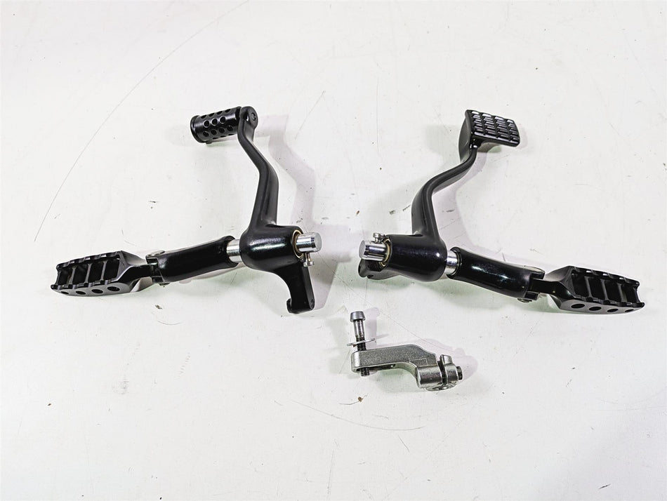 2010 Harley VRSCF Muscle Rod Black Left Right Front Footpeg Rest Set 50274-02B {{ shop.shopifyCountryName }} - Mototech271