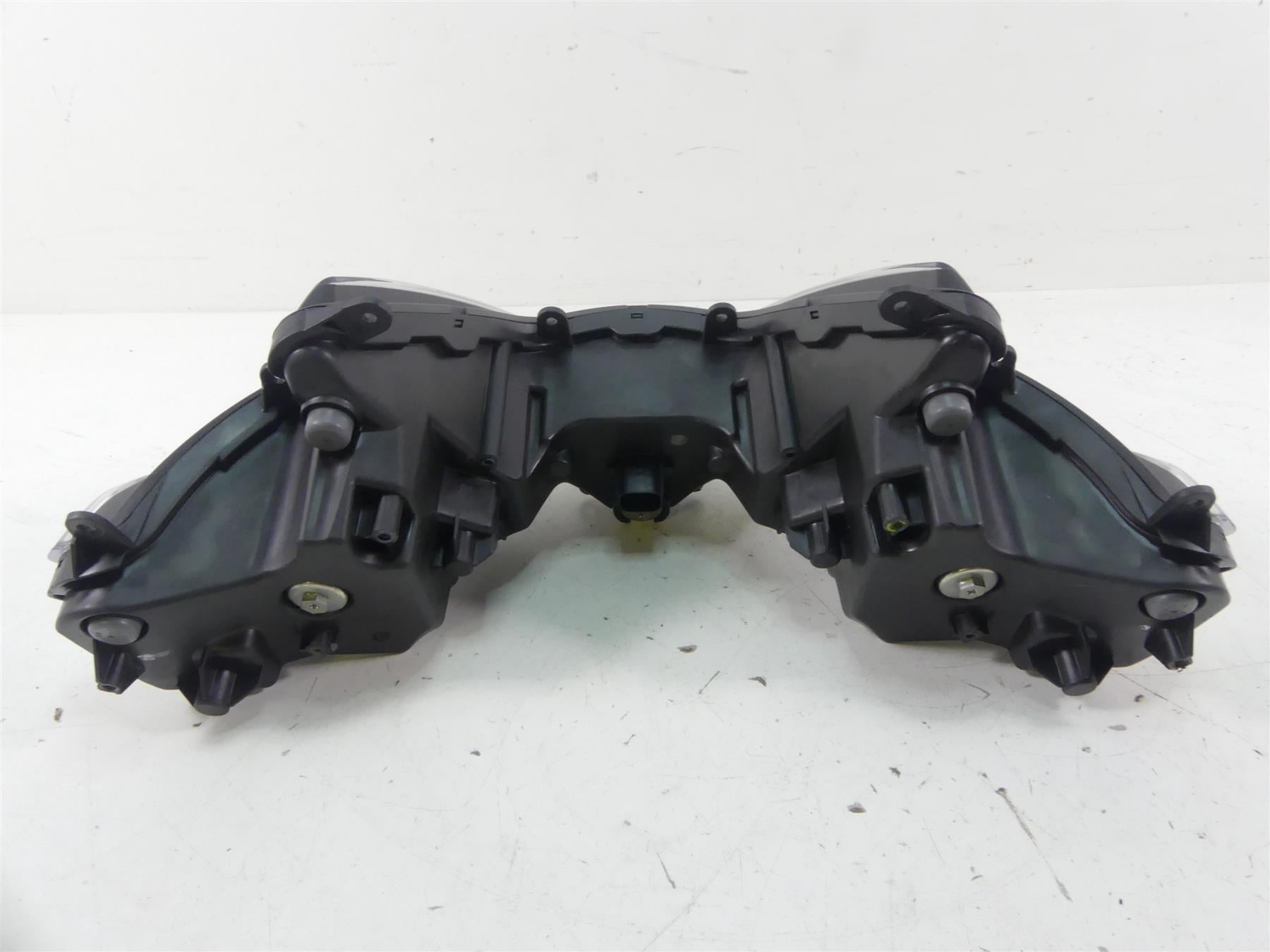 2021 Aprilia RS 660 Head Light Headlight Lamp Lens 2D000465 {{ shop.shopifyCountryName }} - Mototech271