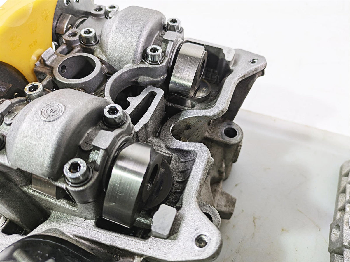 2008 Aprilia RSVR 1000 Factory Cylinder Head Cylinderhead Camshaft Set AP0623365 {{ shop.shopifyCountryName }} - Mototech271