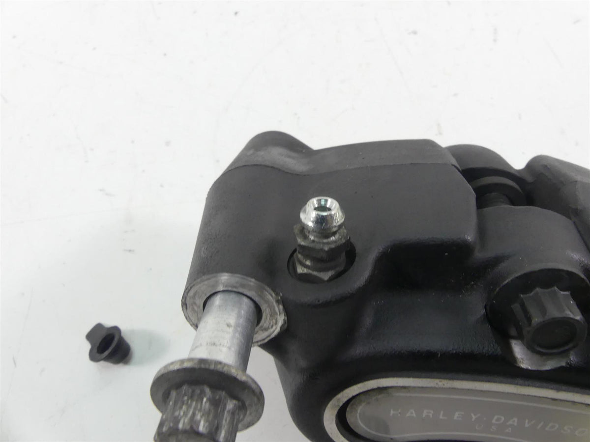 2015 Harley FLD Dyna Switchback Front Brake Caliper 41300001 {{ shop.shopifyCountryName }} - Mototech271