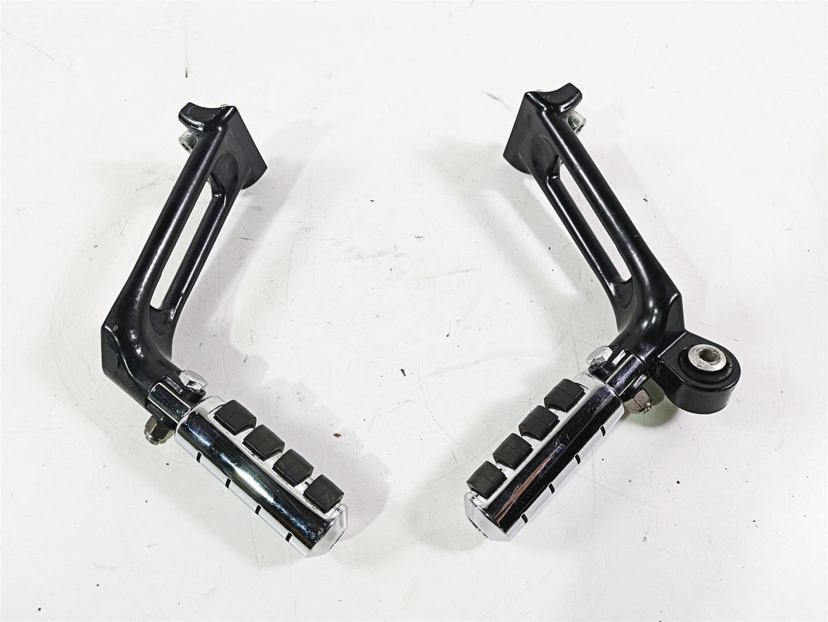 2006 Harley VRSCR Street V-Rod Passenger Footpeg Rest Set R 51087-06 L 51088-06 {{ shop.shopifyCountryName }} - Mototech271