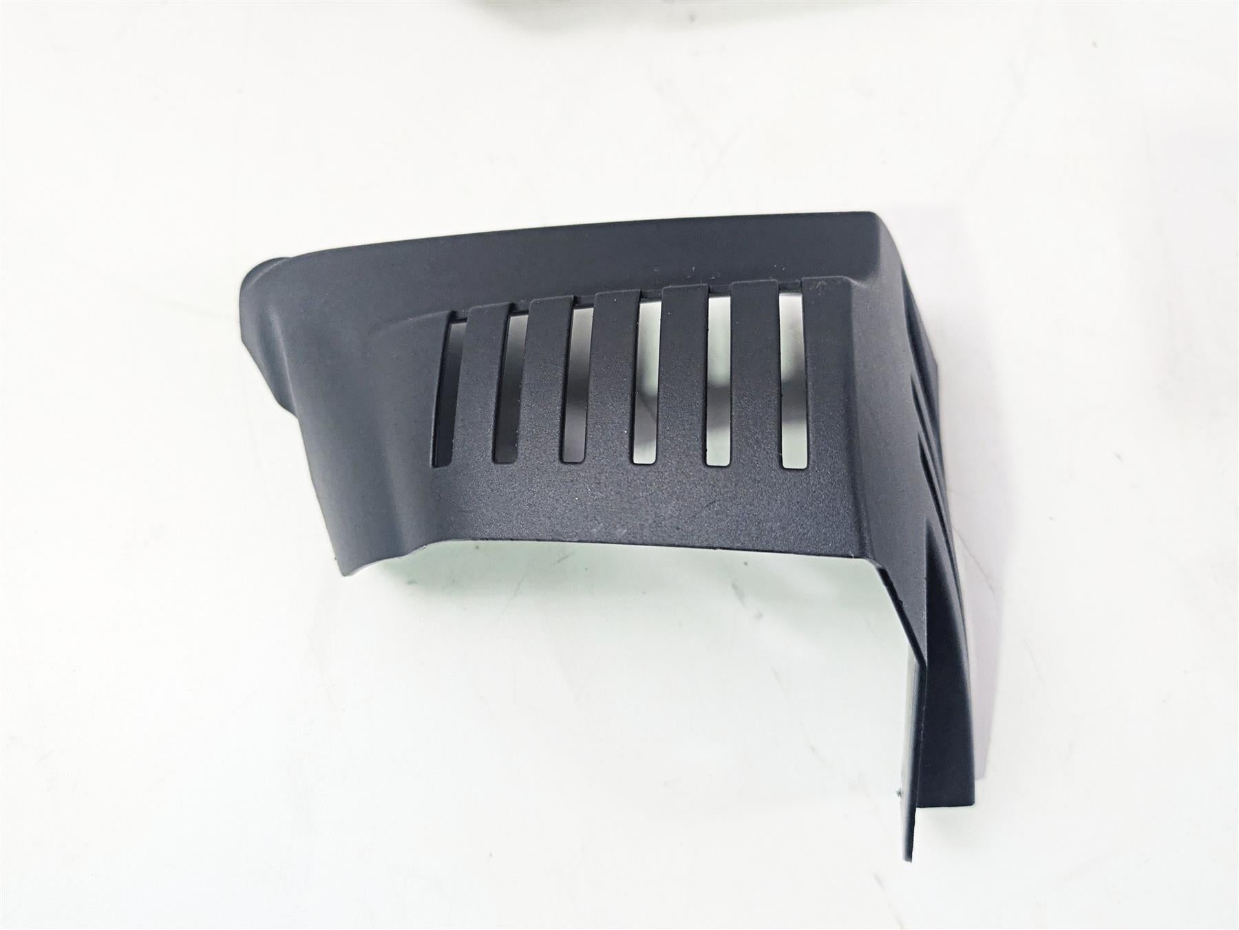 2010 BMW R1200GS K25 Aluminum Cylinder Head Cover Guard Set 77128357955 {{ shop.shopifyCountryName }} - Mototech271