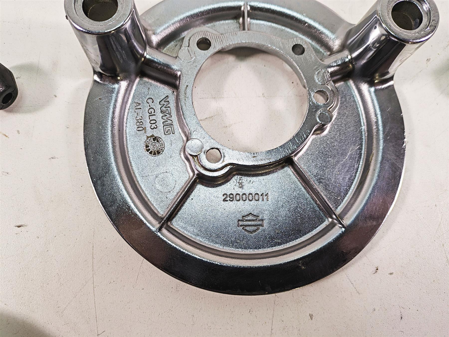 2006 Harley Sportster XL1200 Air Filter Cleaner Breather Mount + Cover 29000011 {{ shop.shopifyCountryName }} - Mototech271