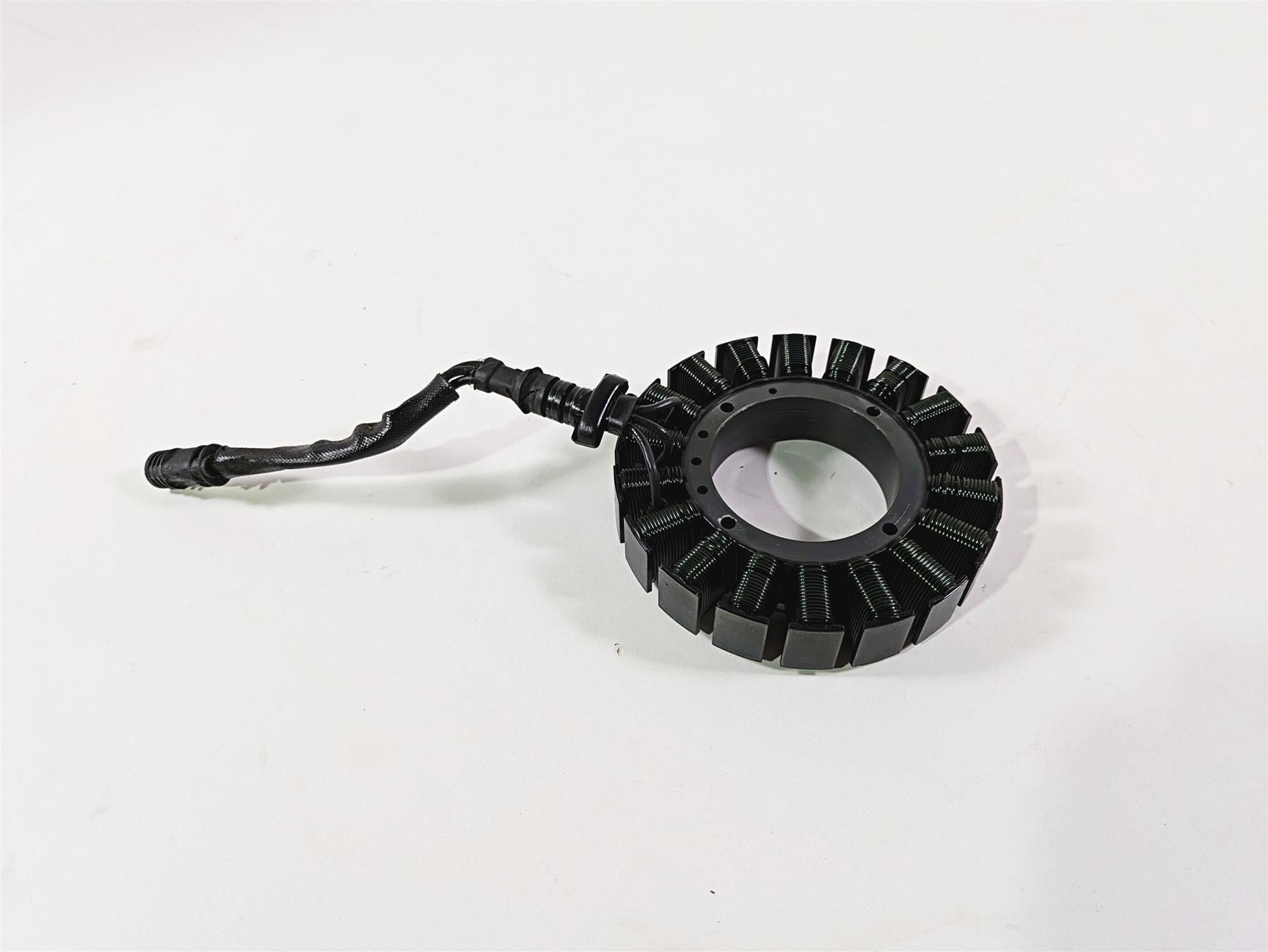 2009 Harley FLSTSB Cross Bones Stator Alternator Generator 30017-08