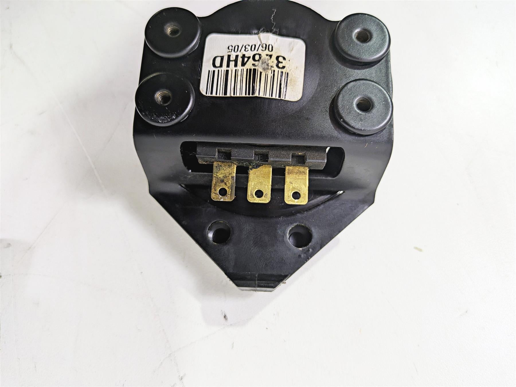 2006 Harley VRSCR Street V-Rod Ignition Switch Key Lock Set 71404-06 {{ shop.shopifyCountryName }} - Mototech271