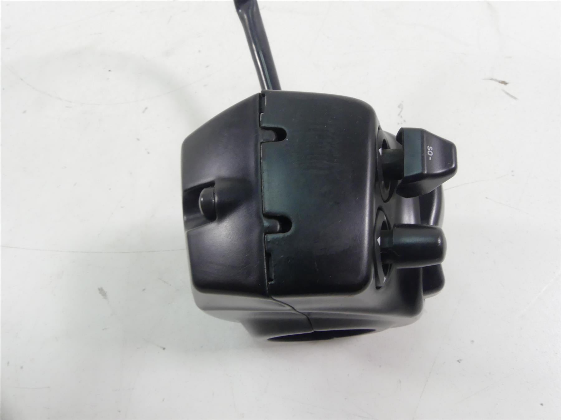 2017 Harley Touring FLHTKL Electra Glide Right Hand Control Switch 71500129 {{ shop.shopifyCountryName }} - Mototech271