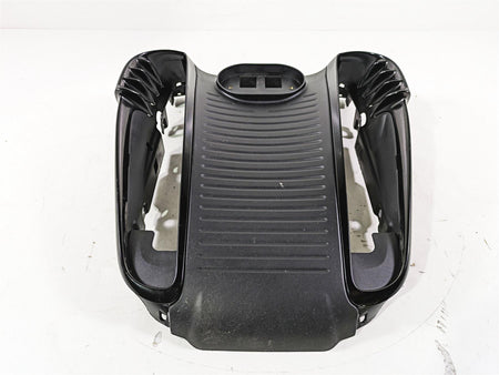 2013 Harley VRSCDX Night Rod Sp Radiator Center Cover Fairing 26813-08A 26788-08 {{ shop.shopifyCountryName }} - Mototech271