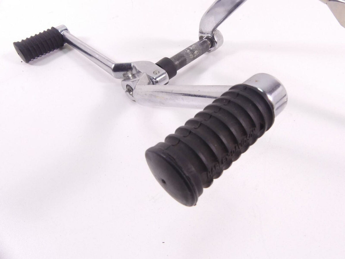 2001 Harley Touring FLHTCUI Electra Glide Left Floor Board & Shifter 50621-79A {{ shop.shopifyCountryName }} - Mototech271