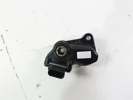 2015 BMW R1200GS Adv K51 Quick Shifter Quickshifter 23418536884 {{ shop.shopifyCountryName }} - Mototech271