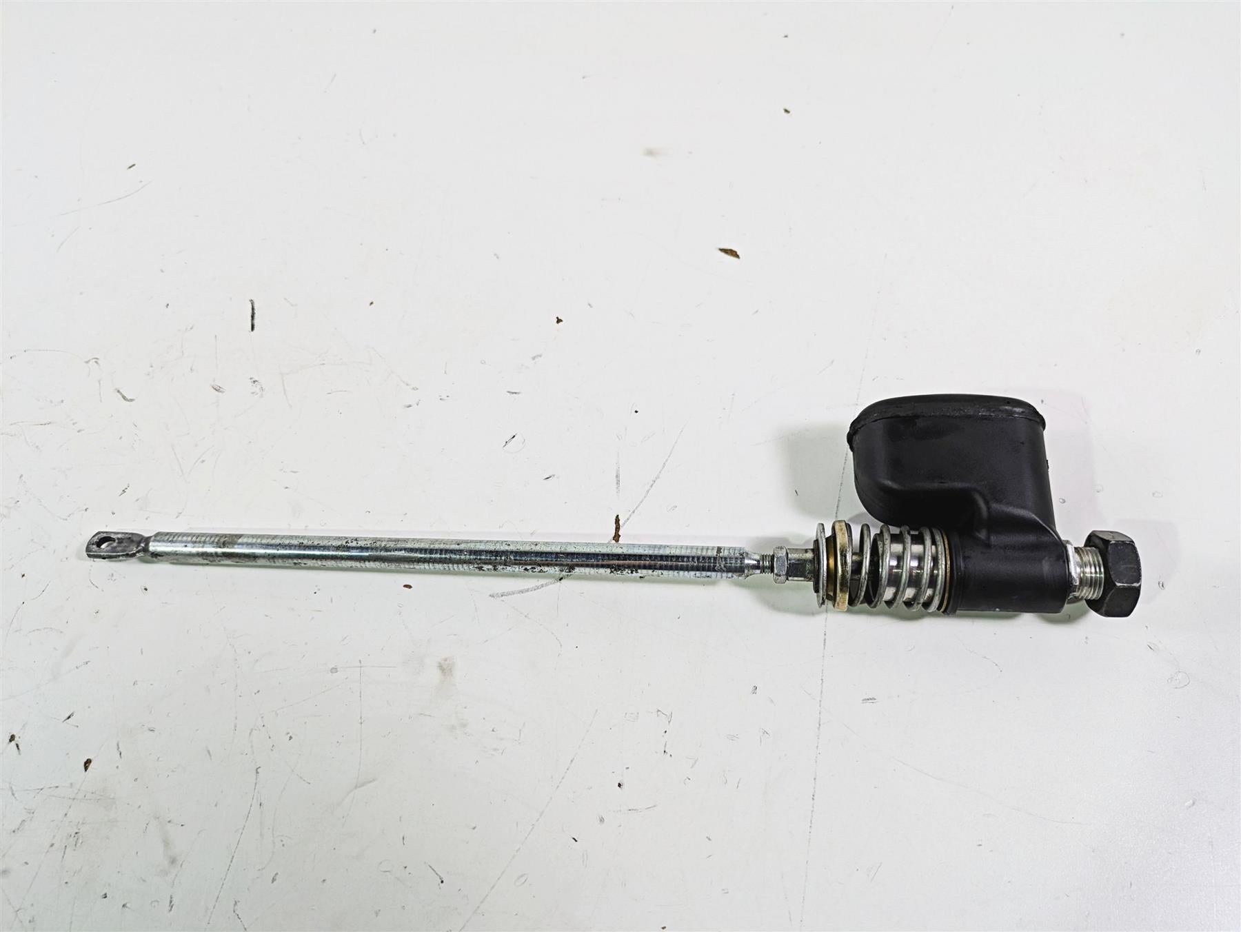 2016 Harley FXDL Dyna Low Rider Rear Brake Master Cylinder 41700065A {{ shop.shopifyCountryName }} - Mototech271