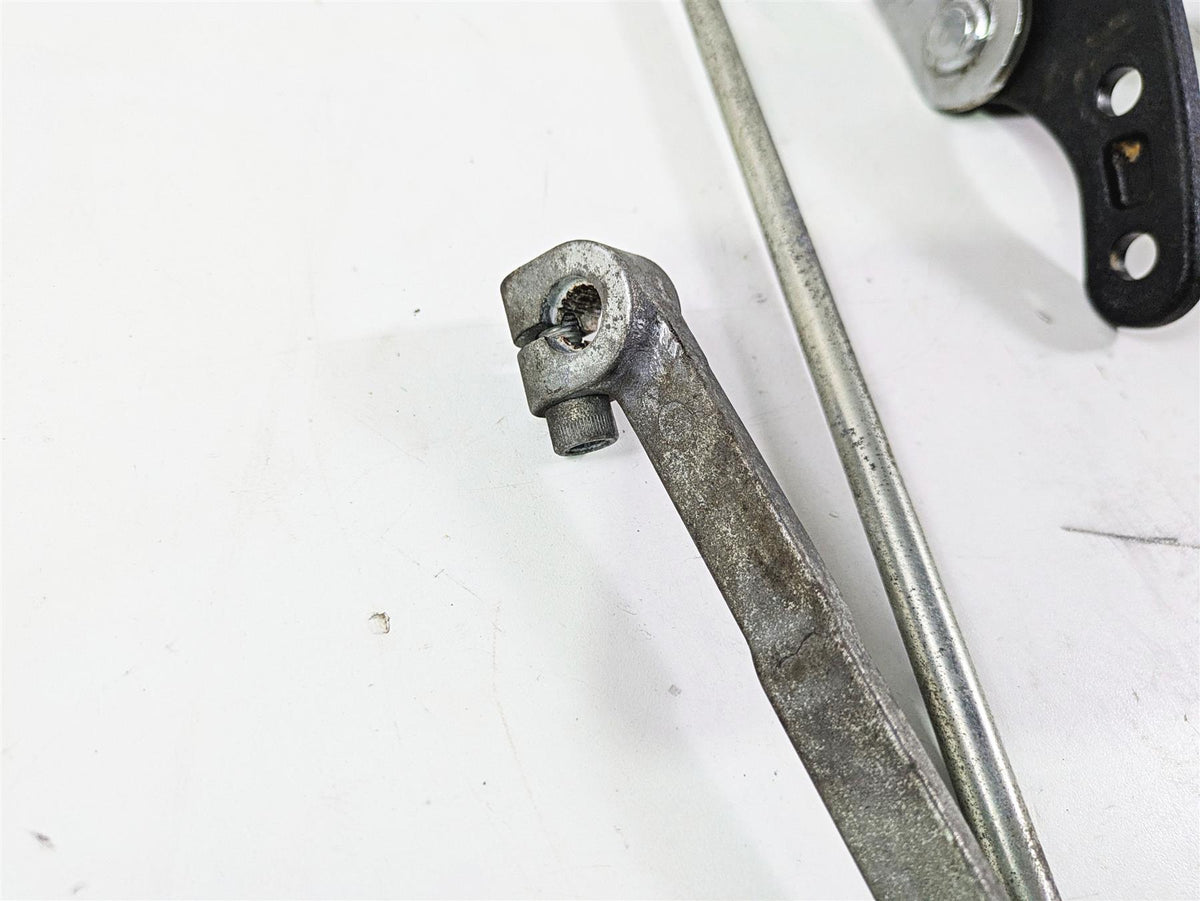 2015 Harley FXDF Dyna Fat Bob Front Left Fw Footpeg & Shifter 33693-03 34564-90B {{ shop.shopifyCountryName }} - Mototech271