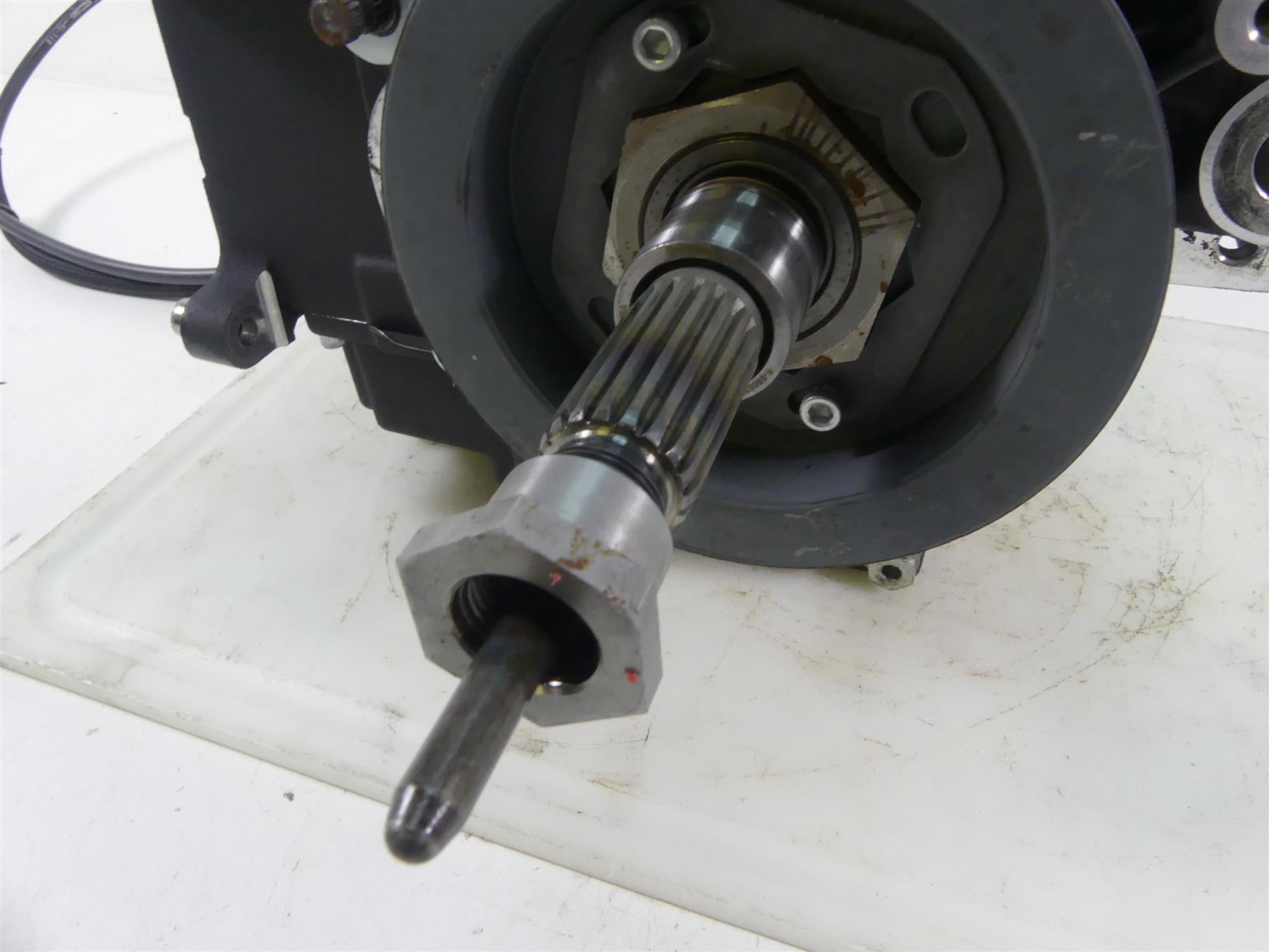 2014 Harley FXDL Dyna Low Rider 6 Speed Transmission Gear Box 3K Miles 33083-10 {{ shop.shopifyCountryName }} - Mototech271