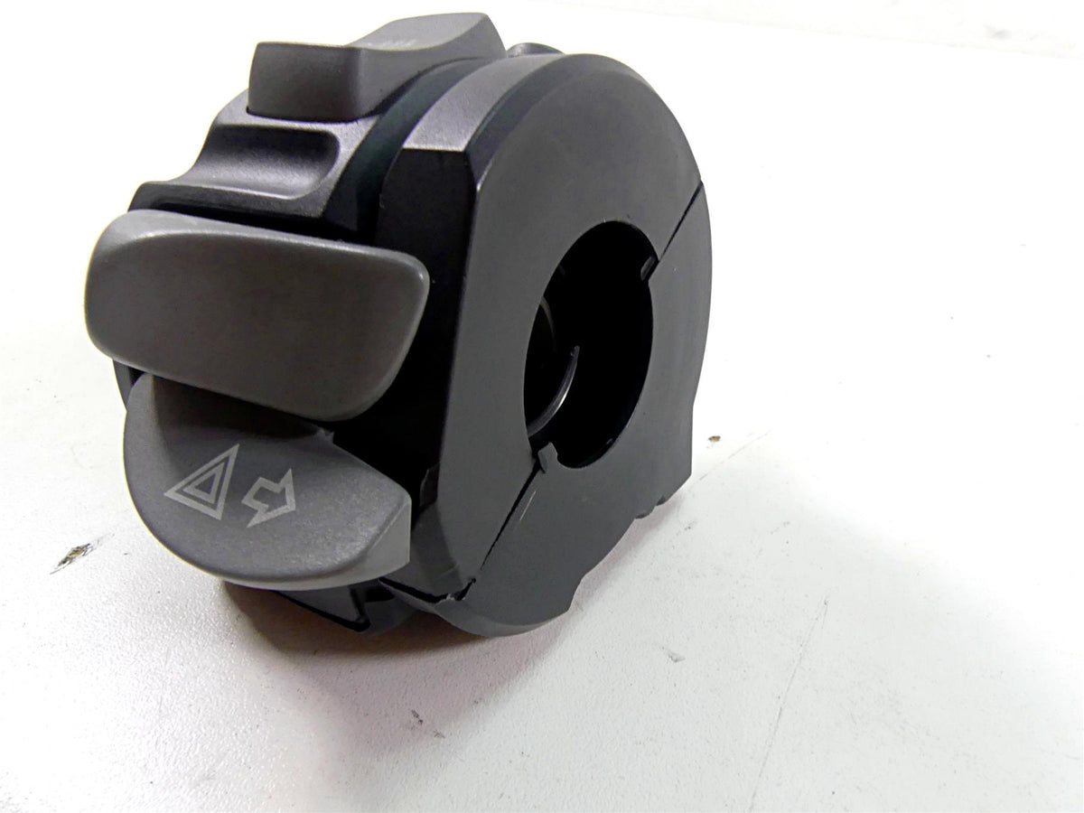 2009 BMW R1200GS K255 Adv Right Hand Control Switch Grip Heater 61317694982 {{ shop.shopifyCountryName }} - Mototech271