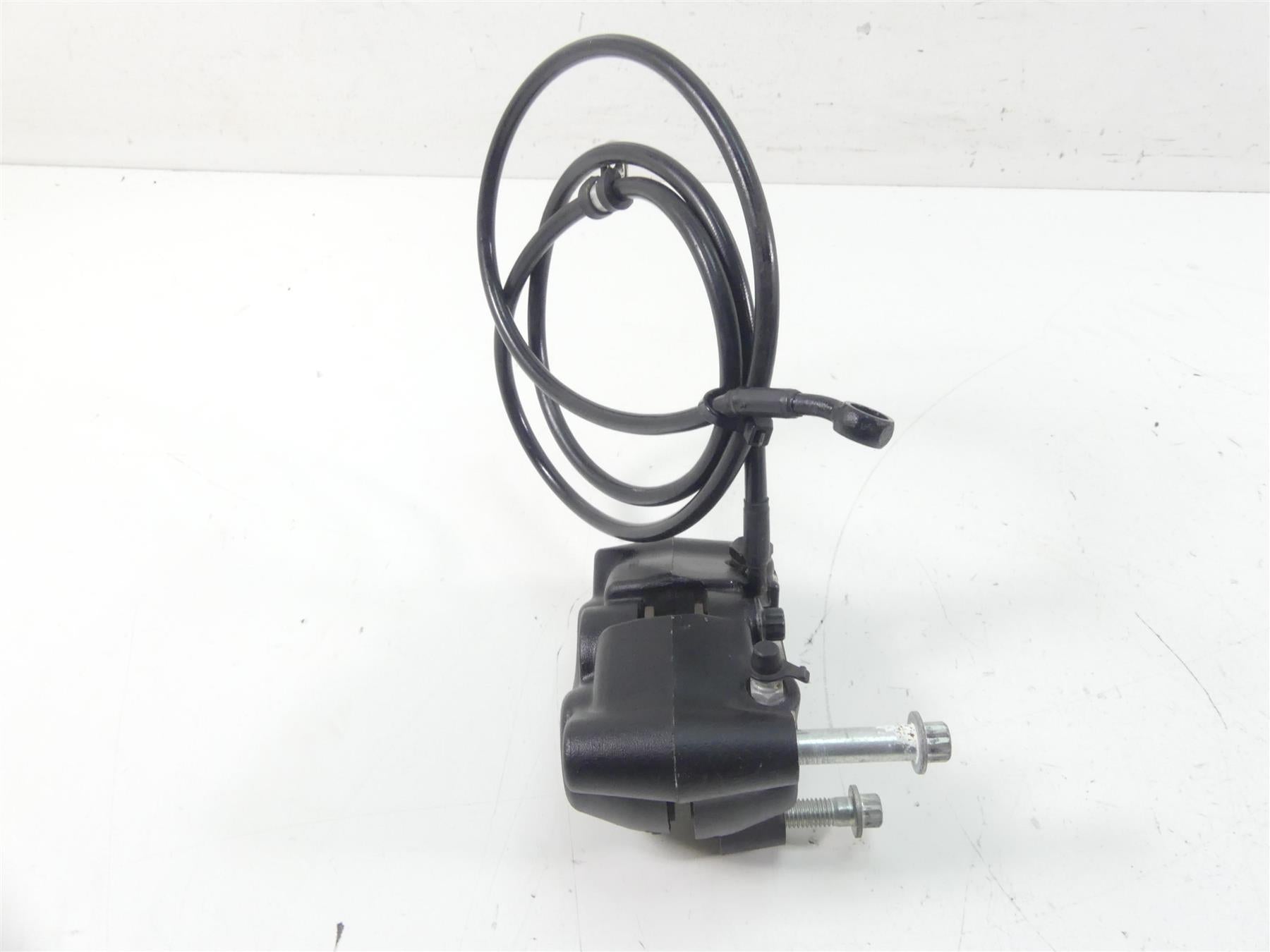 2010 Harley FXDWG Dyna Wide Glide Front Brake Caliper & Line 44046-08 {{ shop.shopifyCountryName }} - Mototech271