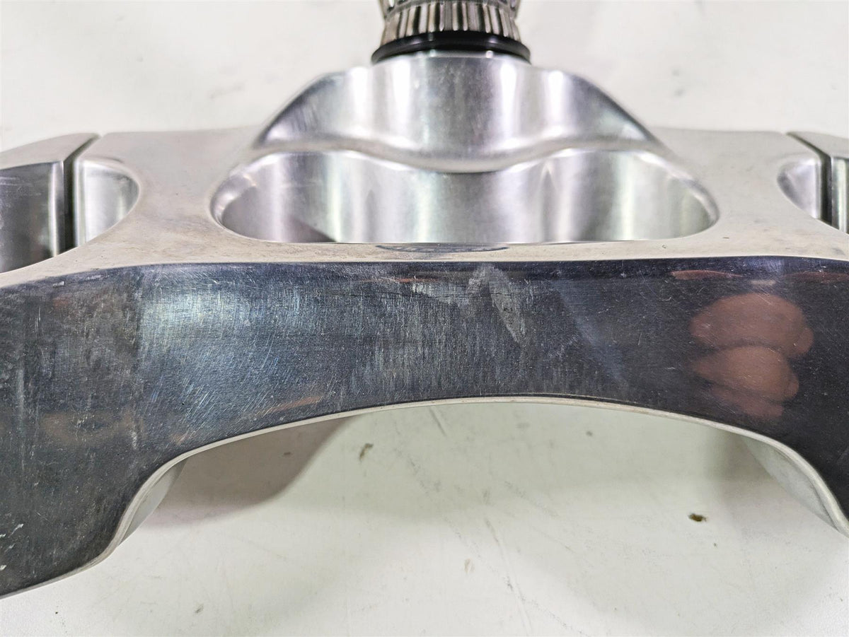 2006 Harley VRSCR Street V-Rod Lower Triple Tree Steering Clamp 46781-06A {{ shop.shopifyCountryName }} - Mototech271
