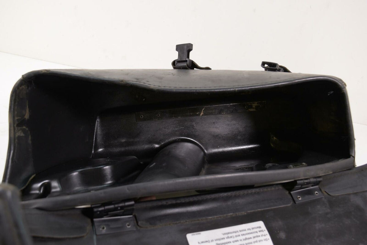 2000 Harley Touring FLHR Road King Right Saddlebag Saddle Bag 07396 - RH {{ shop.shopifyCountryName }} - Mototech271
