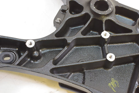 2018 Indian Chieftain Limited Left Frame Mount Bracket Plate Wall 5138128 {{ shop.shopifyCountryName }} - Mototech271