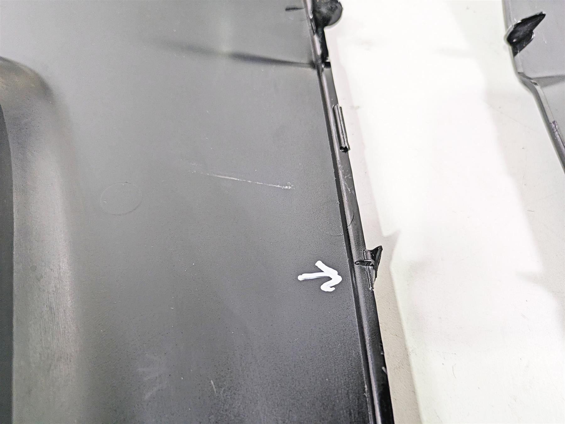 2006 Harley VRSCR Street V-Rod Radiator Side Cover Fairing Set 66166-06 66167-06 {{ shop.shopifyCountryName }} - Mototech271