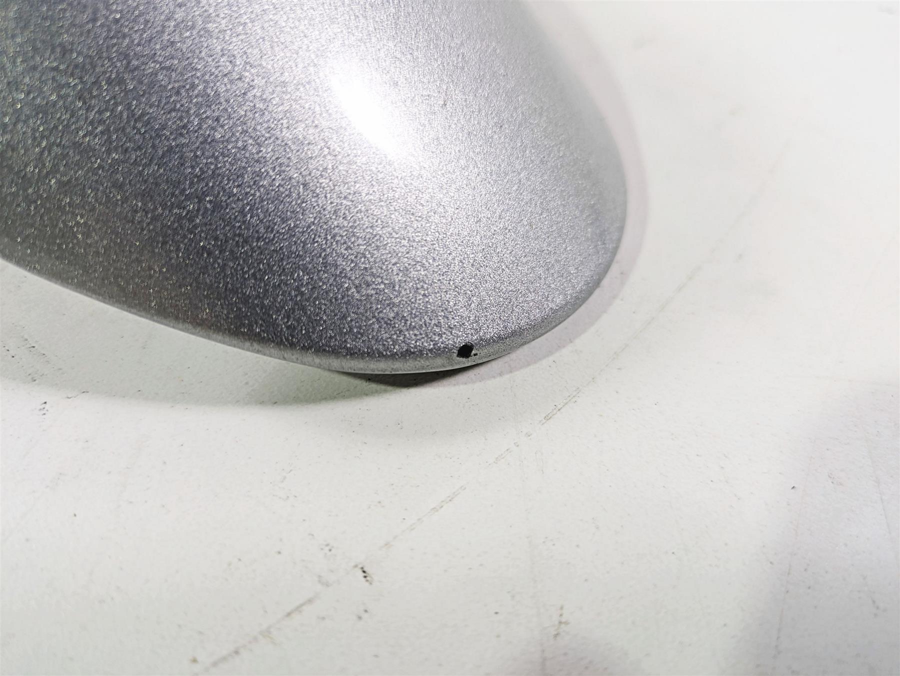 2014 Harley FXDL Dyna Low Rider Front Fender Silver 60139-06B {{ shop.shopifyCountryName }} - Mototech271