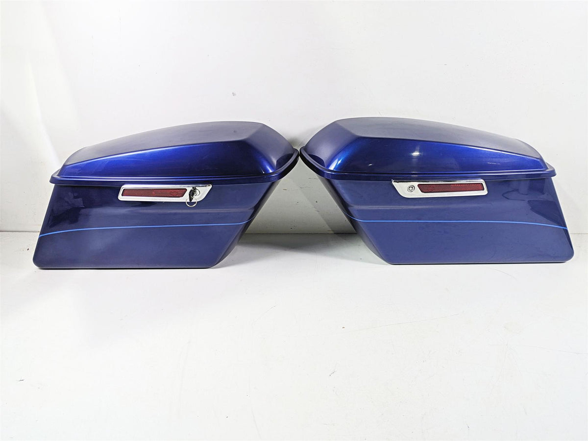 2015 Harley Touring FLHTKL Electra Glide Right Left Saddlebag Set + Key 90200412 {{ shop.shopifyCountryName }} - Mototech271