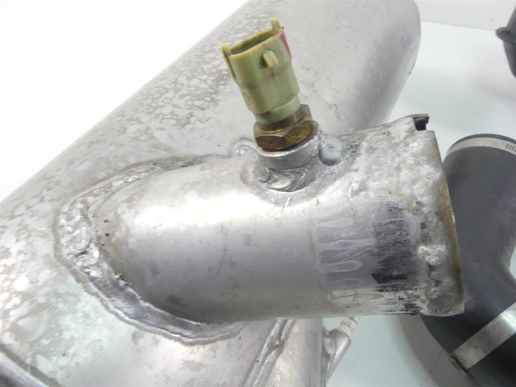 2010 Sea-Doo 4-Tec GTX 215 Exhaust Muffler & Resonator Set 274001366 274001384 {{ shop.shopifyCountryName }} - Mototech271