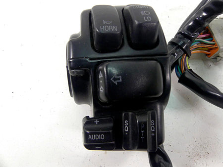 2004 Harley Touring FLHTCUI Electra Glide Left Hand Control Switch 71685-06A {{ shop.shopifyCountryName }} - Mototech271