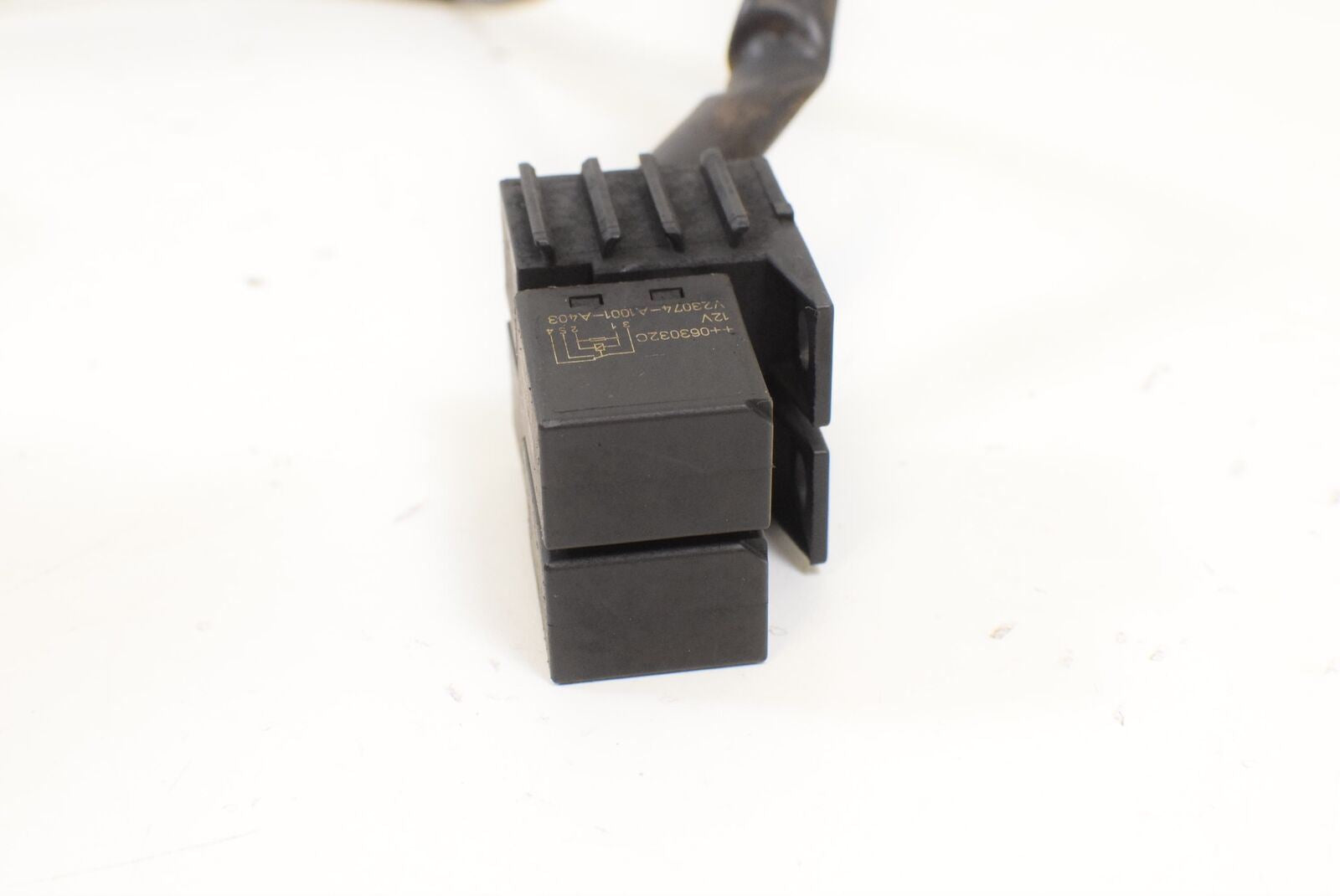 2008 Moto Guzzi 1200 Norge Windshield Adjuster Button SET L 977631 R 977630 {{ shop.shopifyCountryName }} - Mototech271