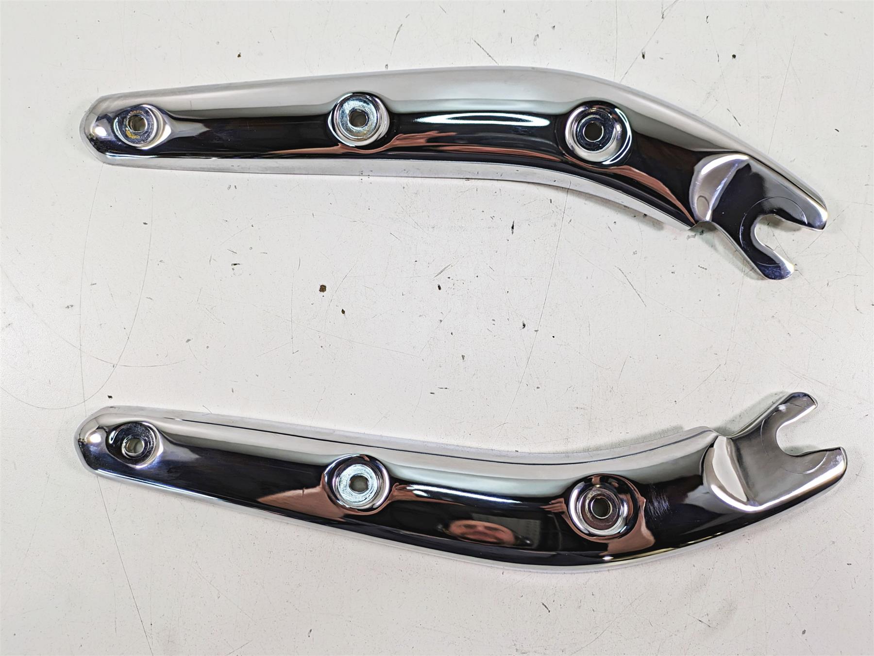 2011 Triumph America Rear Chrome Fender Support Struts Braces T2305620 T2305621 {{ shop.shopifyCountryName }} - Mototech271