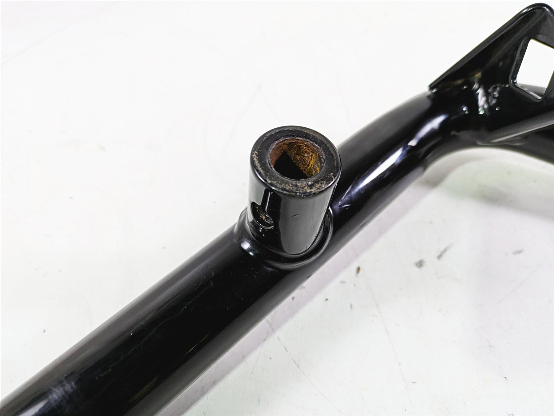 2010 Harley VRSCF Muscle Rod Right Front Frame Downtube Rail 47988-08BK {{ shop.shopifyCountryName }} - Mototech271