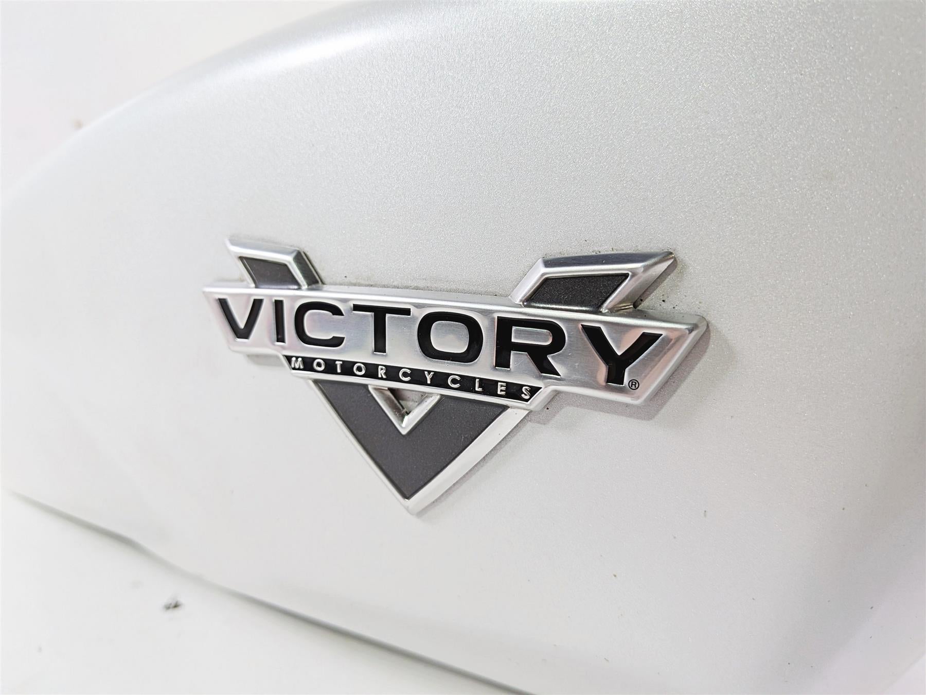 2017 Victory Octane 1200 Fuel Gas Petrol Tank - Dent 1021999 {{ shop.shopifyCountryName }} - Mototech271