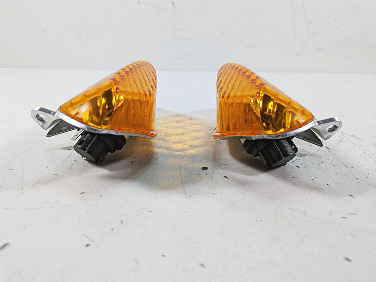 2007 BMW R1200RT K26 Front Blinker Turn Signal Set 63137714083 63137714084 {{ shop.shopifyCountryName }} - Mototech271