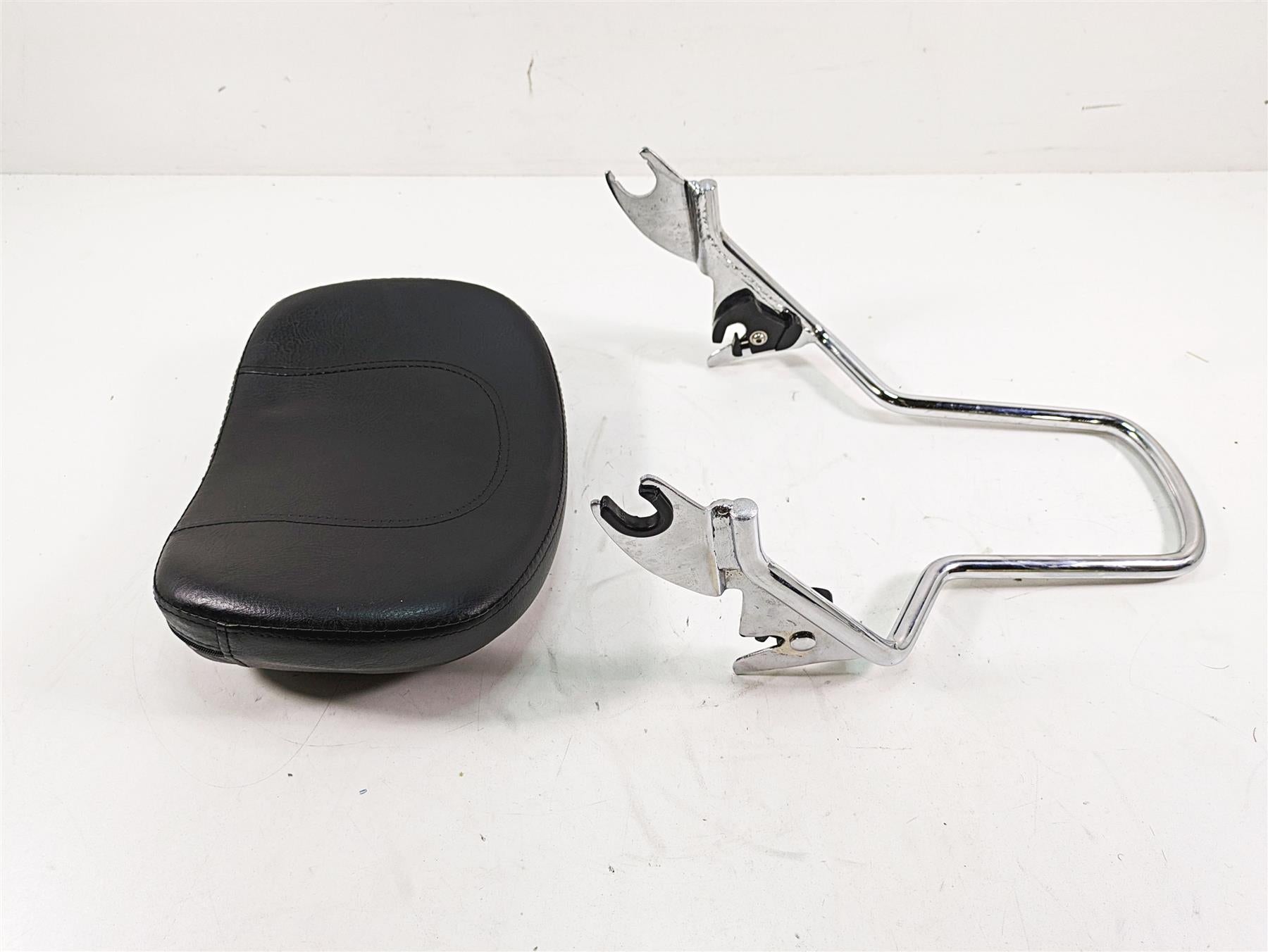 2011 Harley Touring FLTRU Road Glide Craftride Sissybar Sissy Bar - Read 263062 | Mototech271