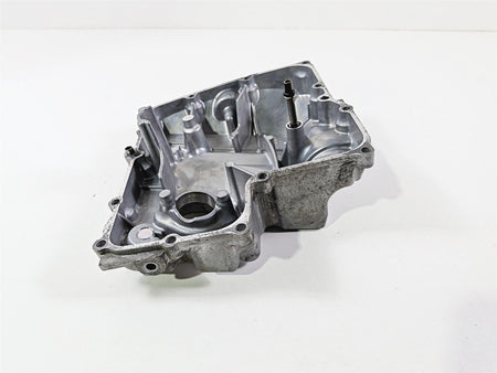 2008 Yamaha YZF R1 RN19 Oil Pan Bottom Engine Cover 4C8-13417-00-00 4C8-13400-00 {{ shop.shopifyCountryName }} - Mototech271