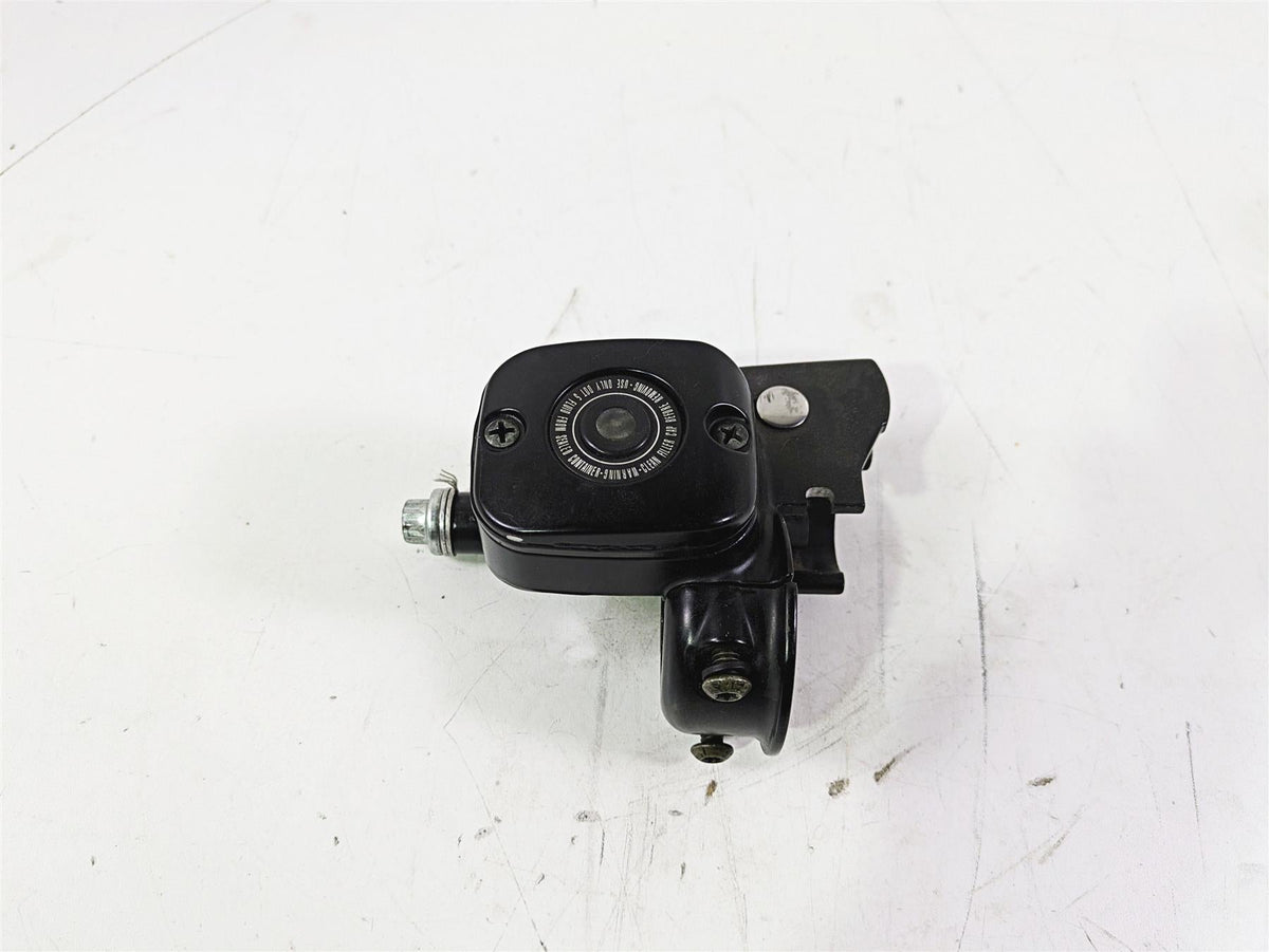 2002 Harley Dyna FXDL Low Rider Front Brake Master Cylinder 9/16" 45019-96F {{ shop.shopifyCountryName }} - Mototech271