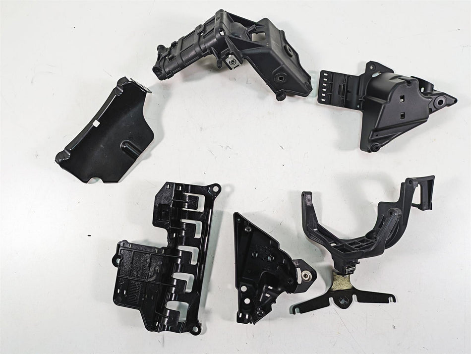 2020 Moto Guzzi V85 TT Adventure Infill Battery Electrical Cover Set 2B004991 {{ shop.shopifyCountryName }} - Mototech271