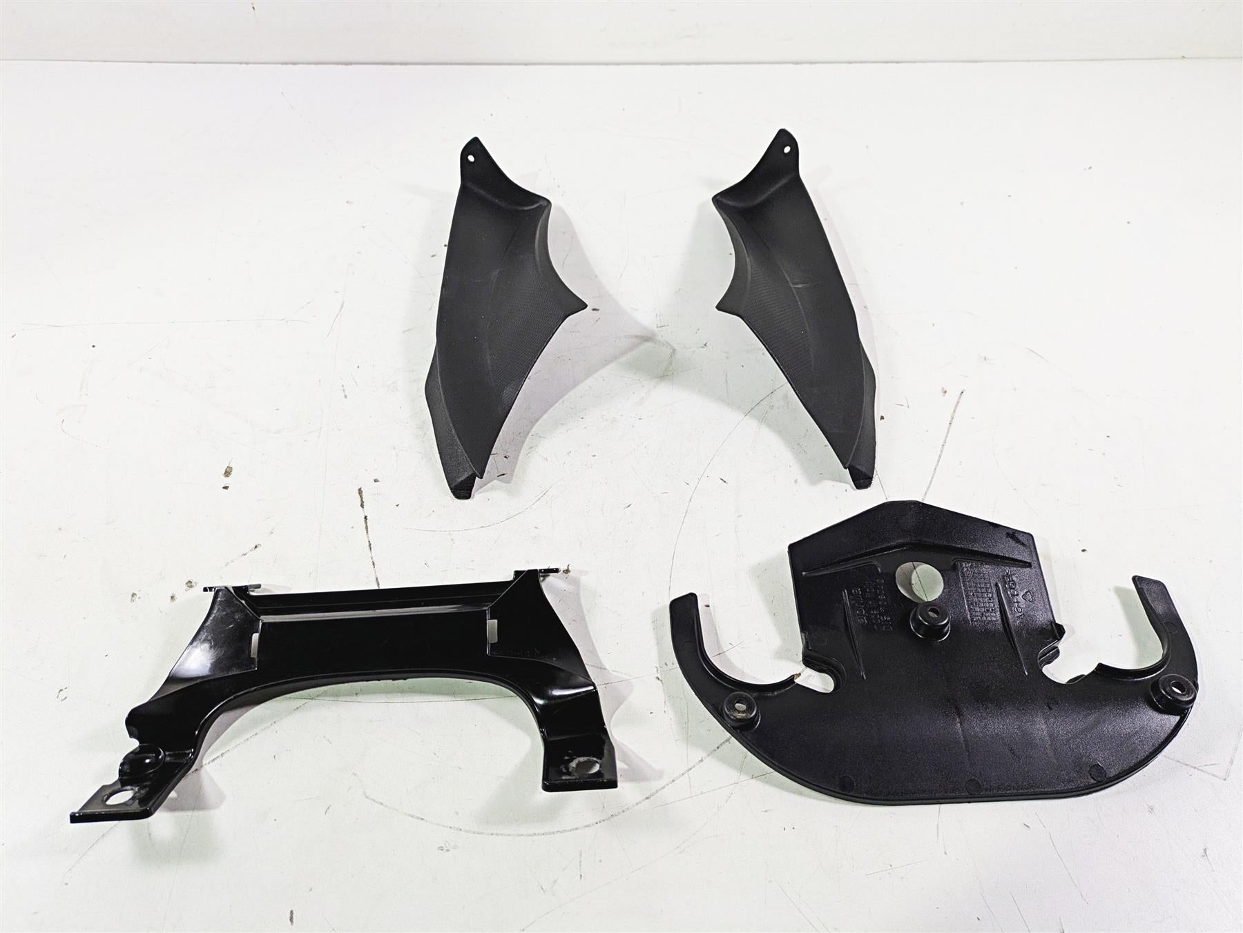 2008 Aprilia RSVR 1000 Factory Upper Inner Infill Cover Fairing Set 106414 {{ shop.shopifyCountryName }} - Mototech271